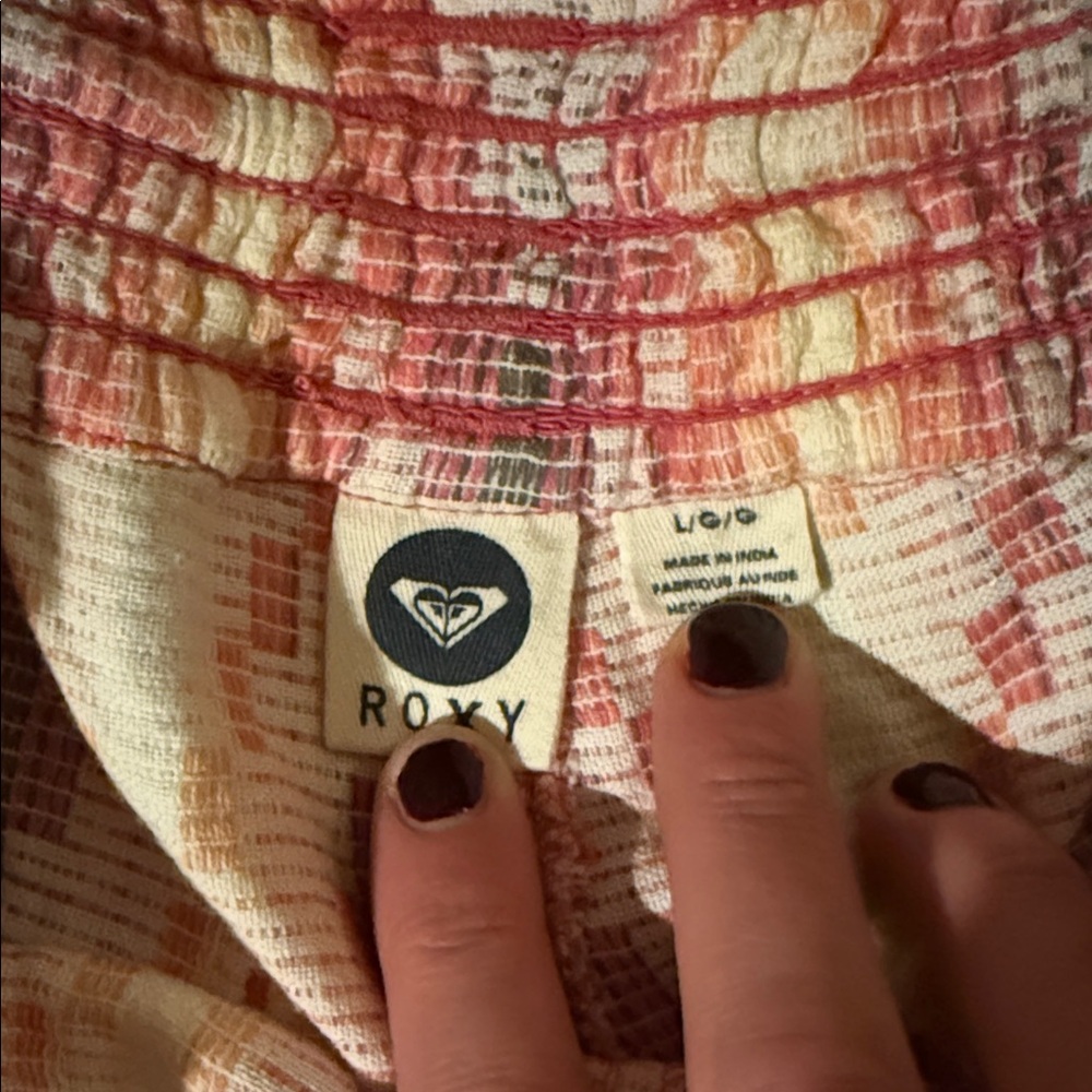 Roxy Colorful Patterned Shorts - Picture 2 of 3